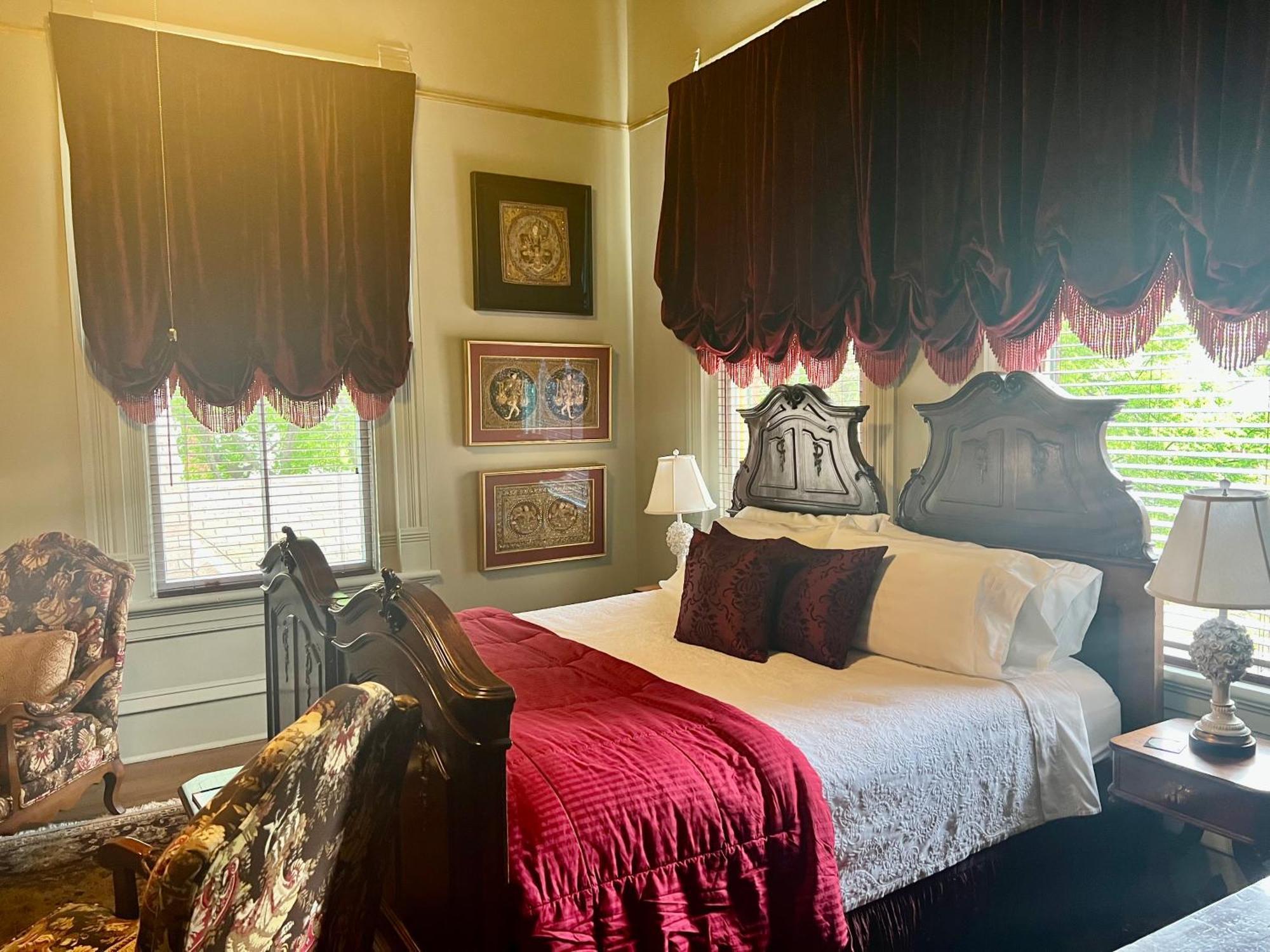 The Empress Of Little Rock Bed & Breakfast Exterior foto