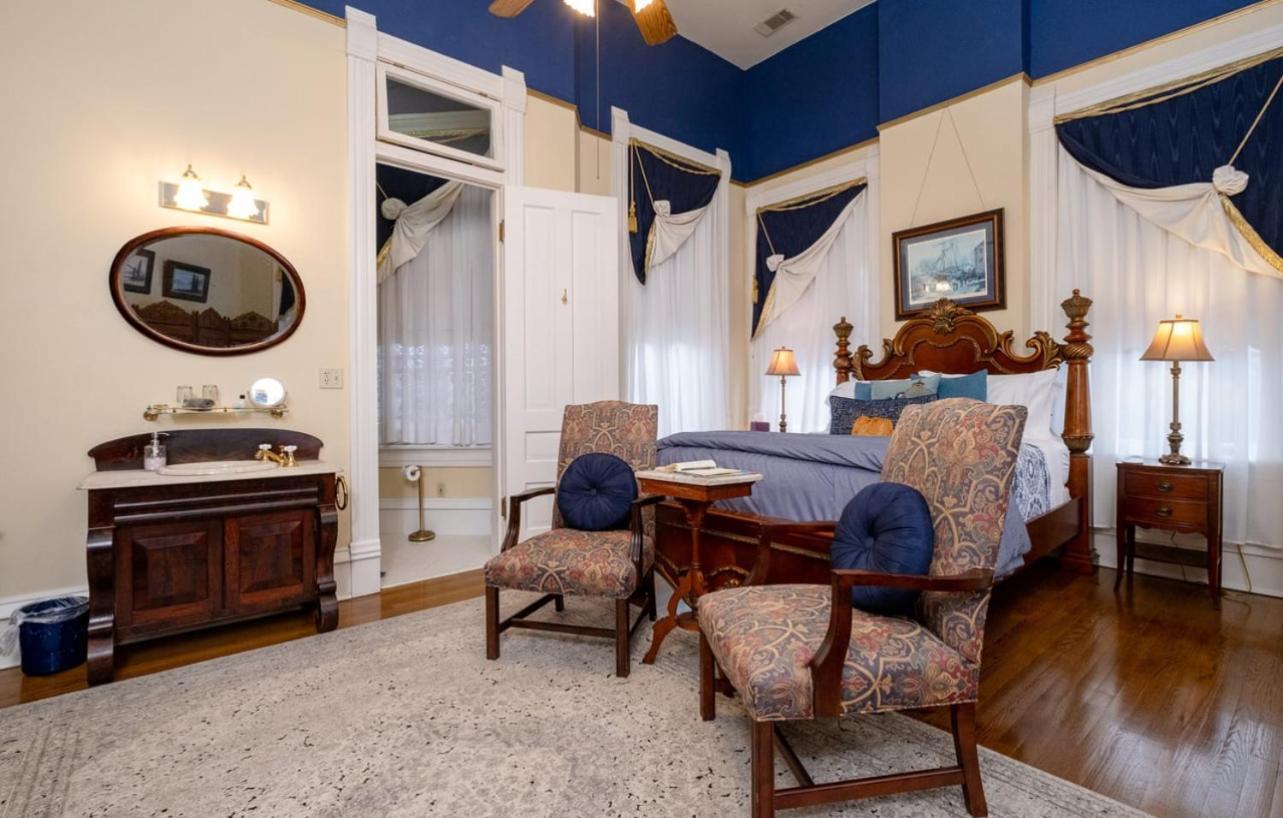The Empress Of Little Rock Bed & Breakfast Exterior foto