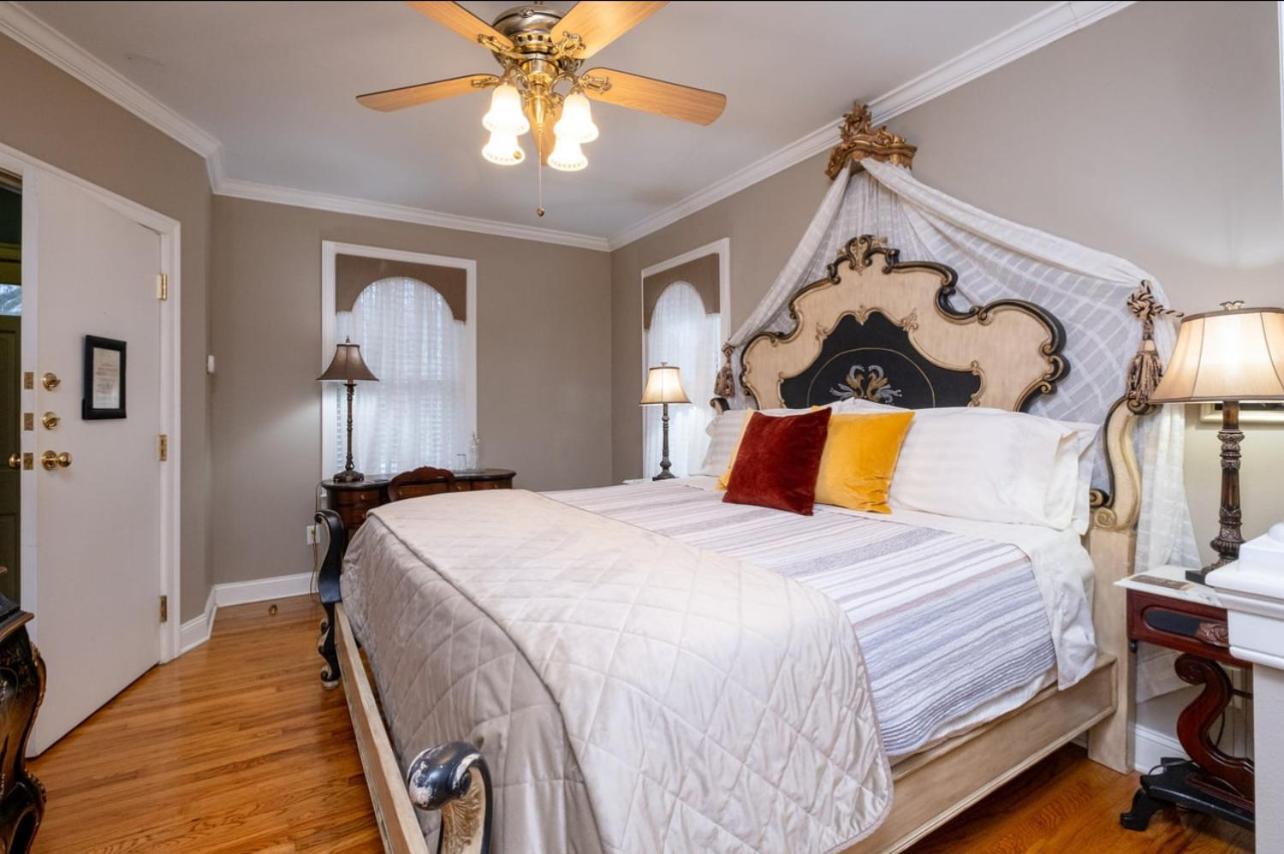 The Empress Of Little Rock Bed & Breakfast Exterior foto