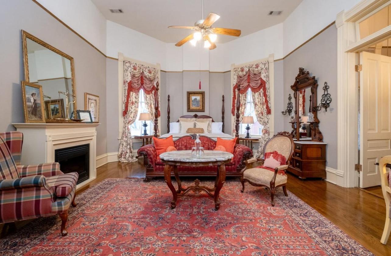 The Empress Of Little Rock Bed & Breakfast Exterior foto