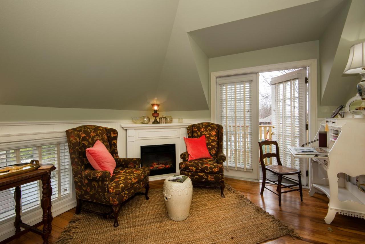 The Empress Of Little Rock Bed & Breakfast Exterior foto